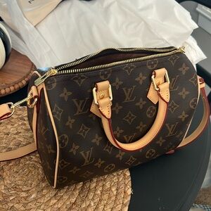 LV speedy 25 bandolier